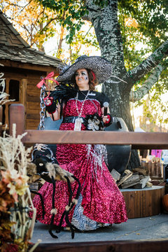 Photo Courtesy of @morganleighphotography - Brazzilla the Gardner Village Witch 